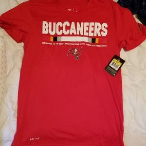Tampa Bay Buccaneers shirt